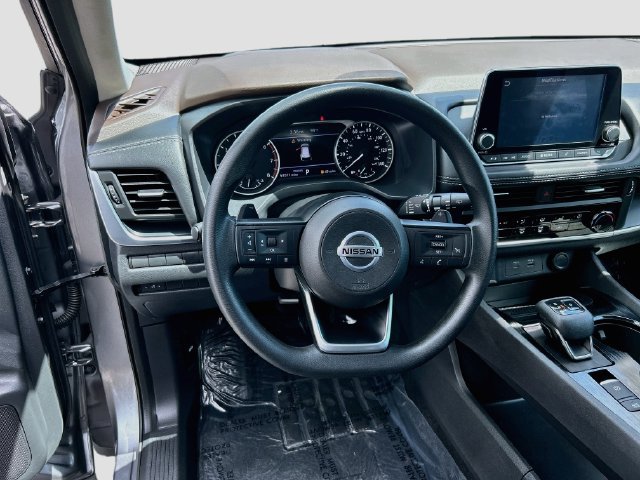 Used 2021 Nissan Rogue S FWD image 7