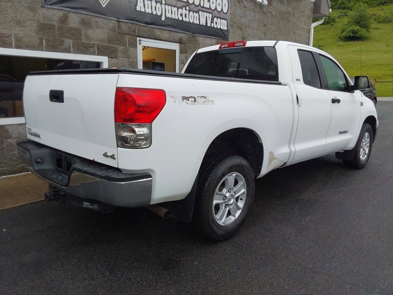 Used 2007 Toyota Tundra SR5 AWD/4WD image 3