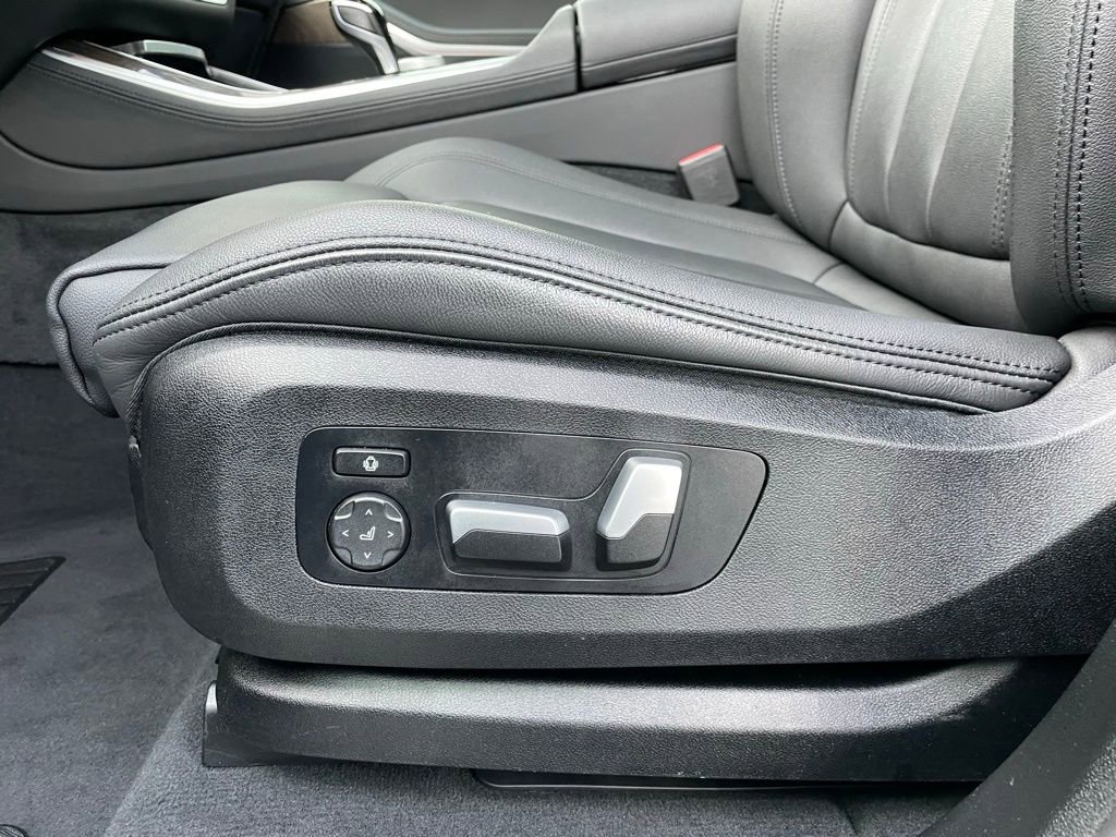 Used 2022 BMW X5 xDrive40i image 25