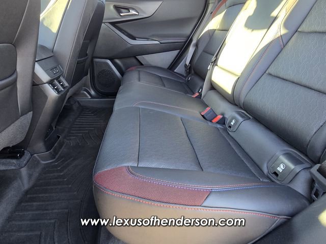 Used 2025 Chevrolet Equinox RS w/ Safety and Technology Package FWD image 12