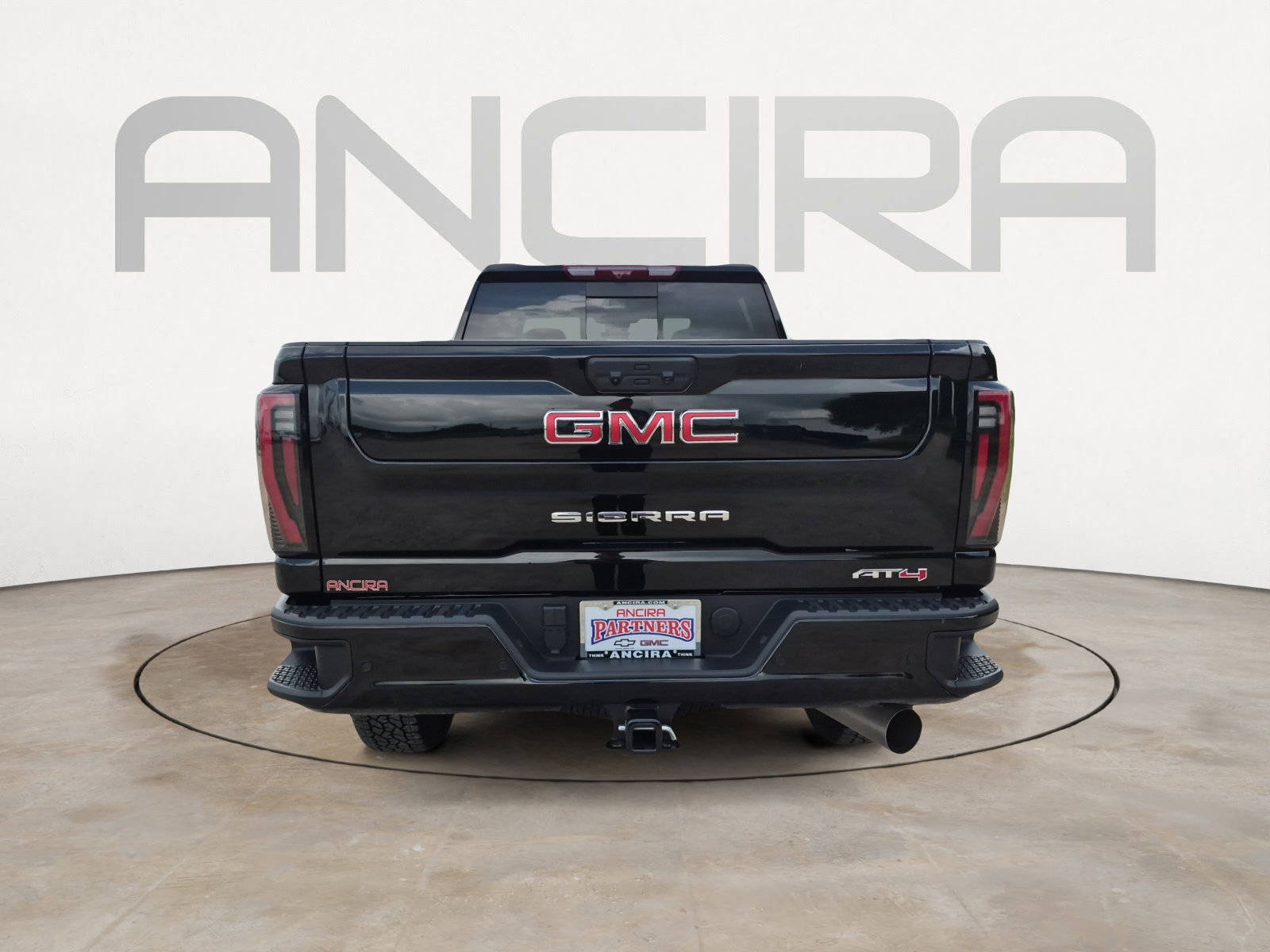 Used 2025 GMC Sierra 2500 AT4 w/ AT4 Premium Plus Package AWD/4WD image 9