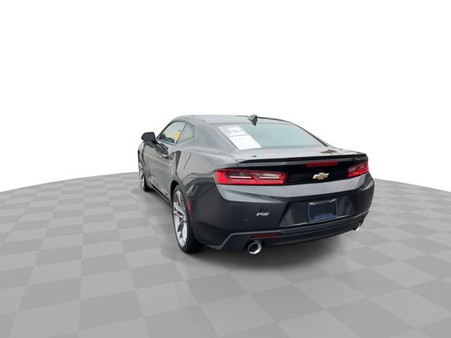 Used 2017 Chevrolet Camaro LT RWD image 6