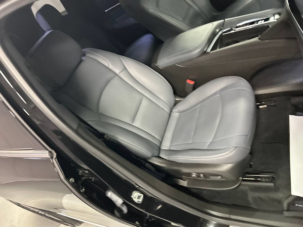 Used 2023 Buick Enclave Essence w/ LPO, Floor Liner Package FWD image 26