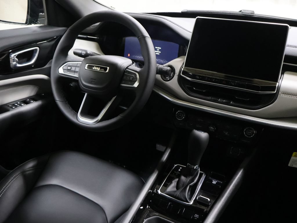 New 2026 Jeep Compass Limited AWD/4WD image 19