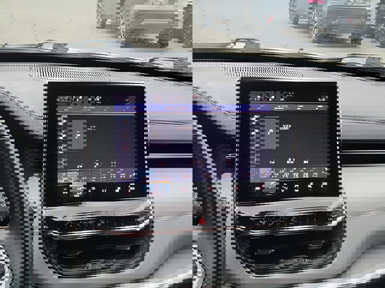 Used 2022 Jeep Compass Limited image 16