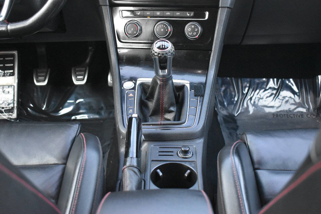 Used 2017 Volkswagen GTI S image 29