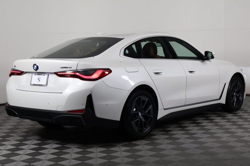 New 2026 BMW i4 eDrive40 w/ Premium Package RWD image 2
