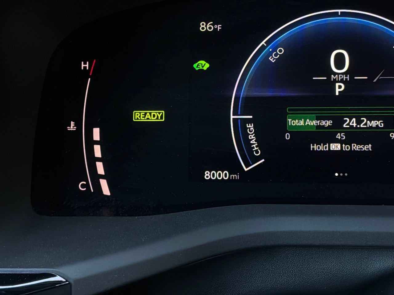 Used 2026 Toyota Camry SE FWD image 40