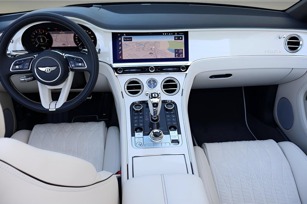 Used 2026 Bentley Continental GTC AWD/4WD image 4