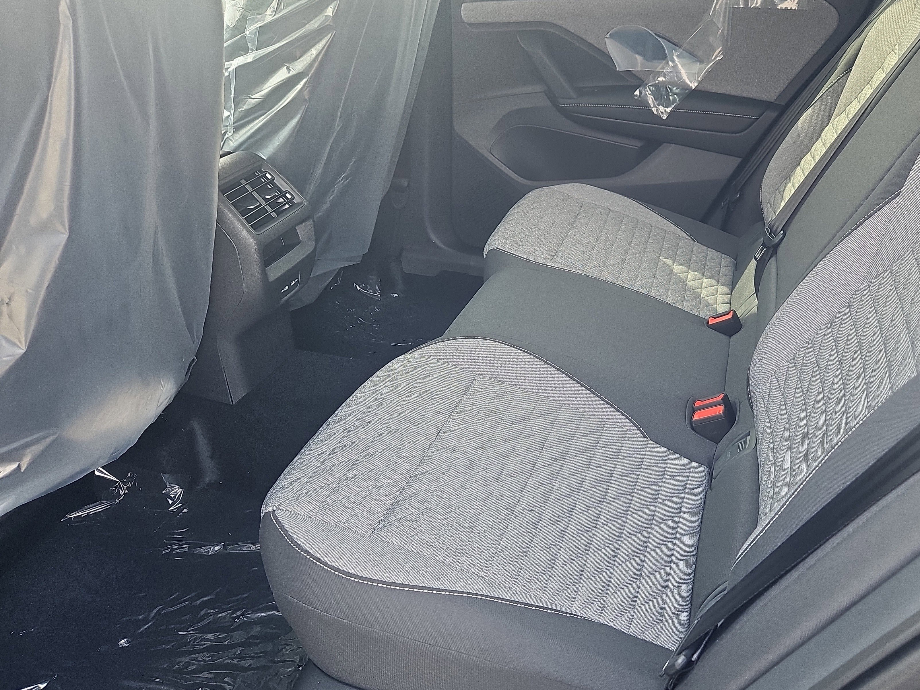 New 2026 Volkswagen Tiguan S image 16