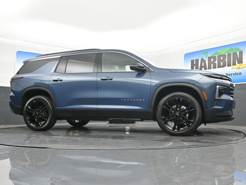 New 2026 Chevrolet Traverse LT w/ Driver Confidence Package image 23