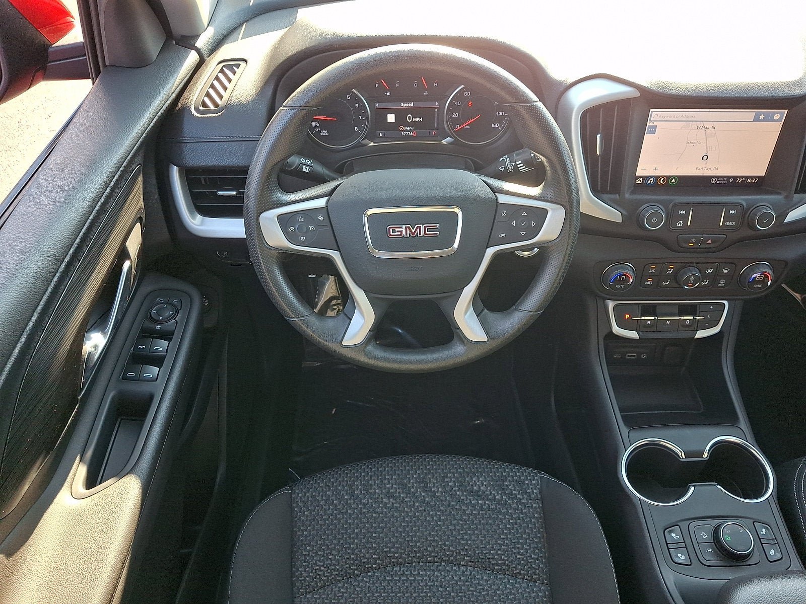 Used 2023 GMC Terrain SLE w/ Driver Convenience Package AWD/4WD image 11
