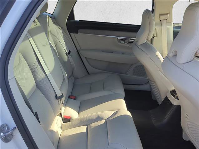 Used 2024 Volvo S90 T8 Ultimate w/ Lounge Package image 23
