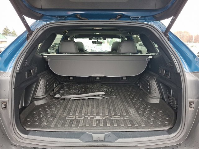 Used 2022 Subaru Outback Wilderness w/ Wilderness Package image 28