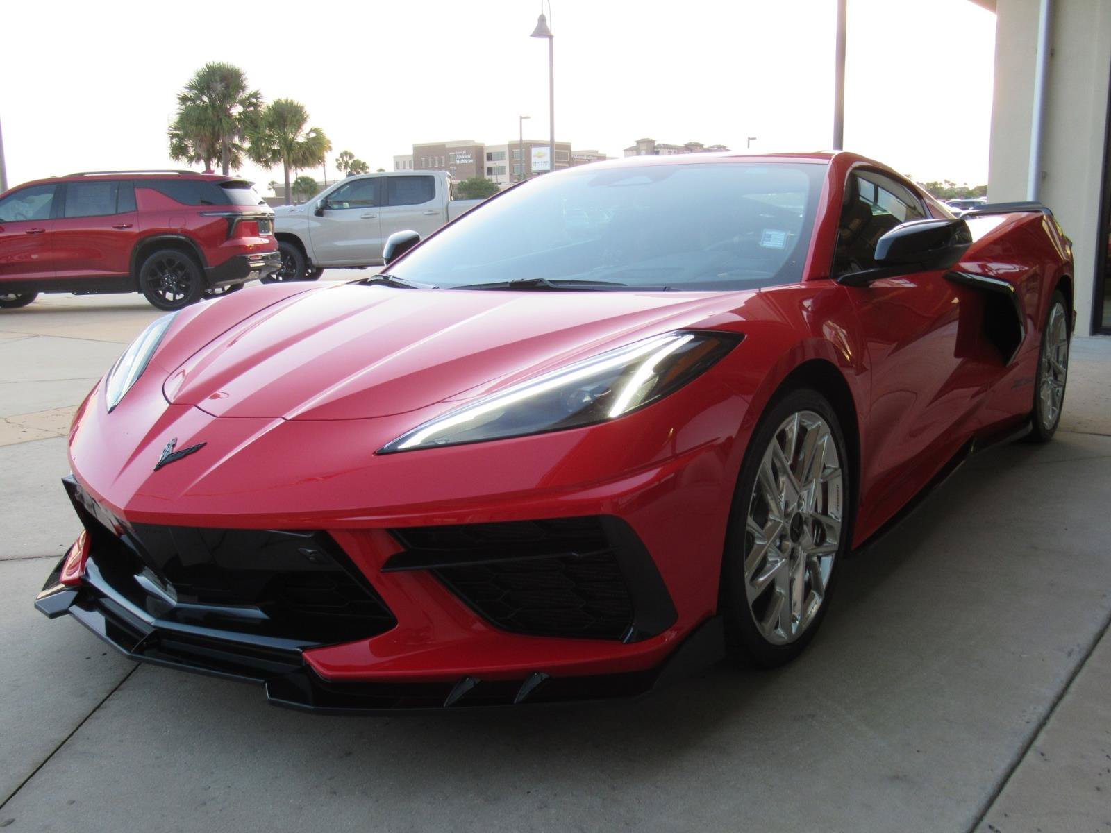 Used 2024 Chevrolet Corvette Stingray Premium Cpe w/ Z51 Performance Package RWD image 3
