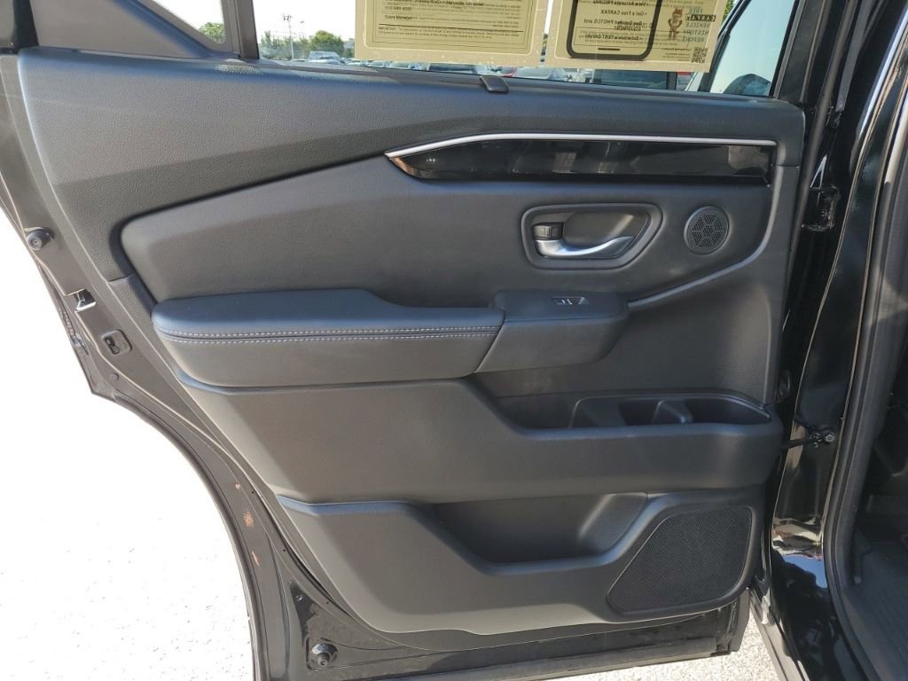 Used 2023 Honda Pilot Elite image 36
