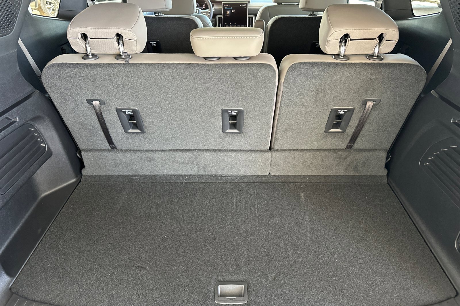 New 2025 GMC Acadia Elevation w/ Super Cruise Package image 17