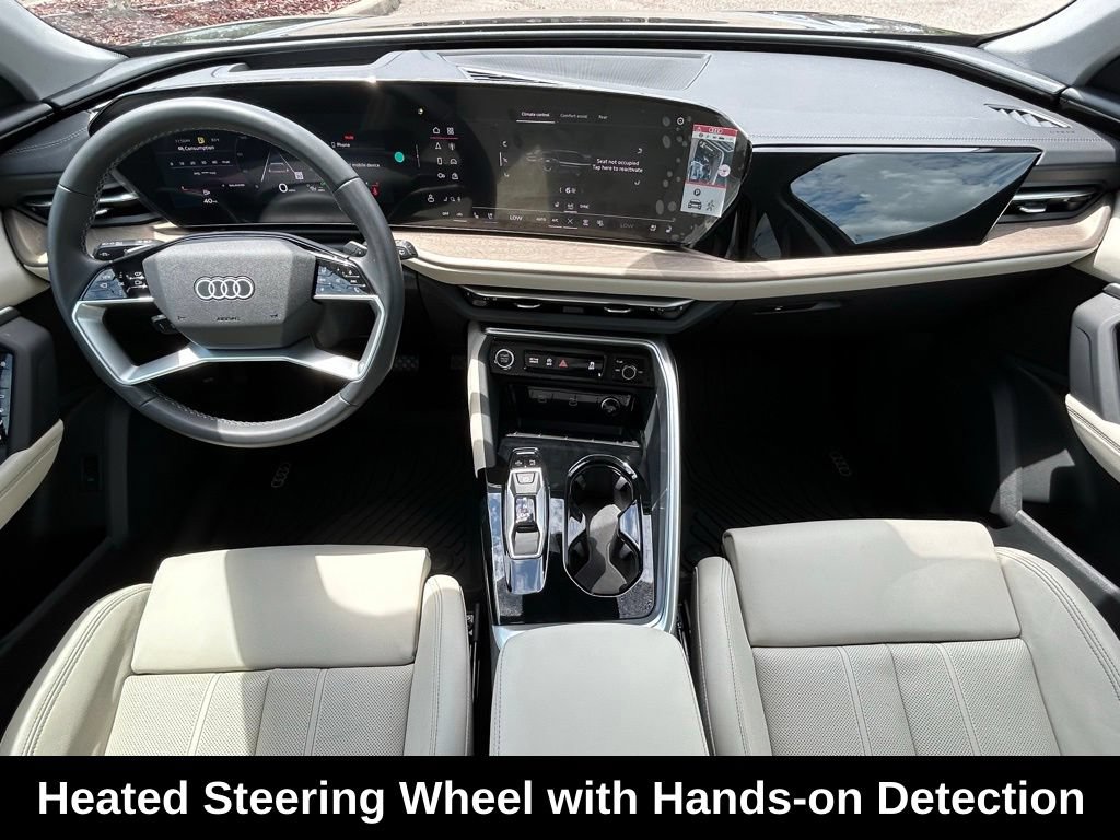 Certified 2025 Audi Q5 Premium AWD/4WD image 11