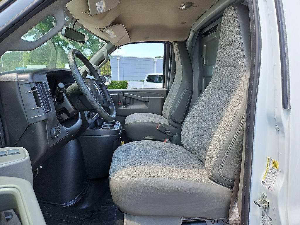 New 2025 Chevrolet Express 3500 w/ Power Convenience Package RWD image 8