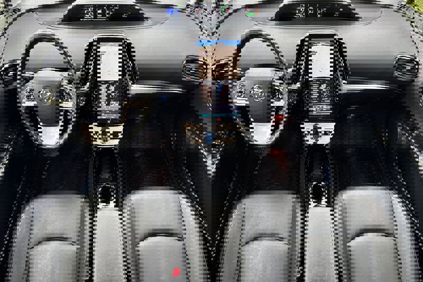 Used 2017 Toyota Prius Prime Advanced video 3