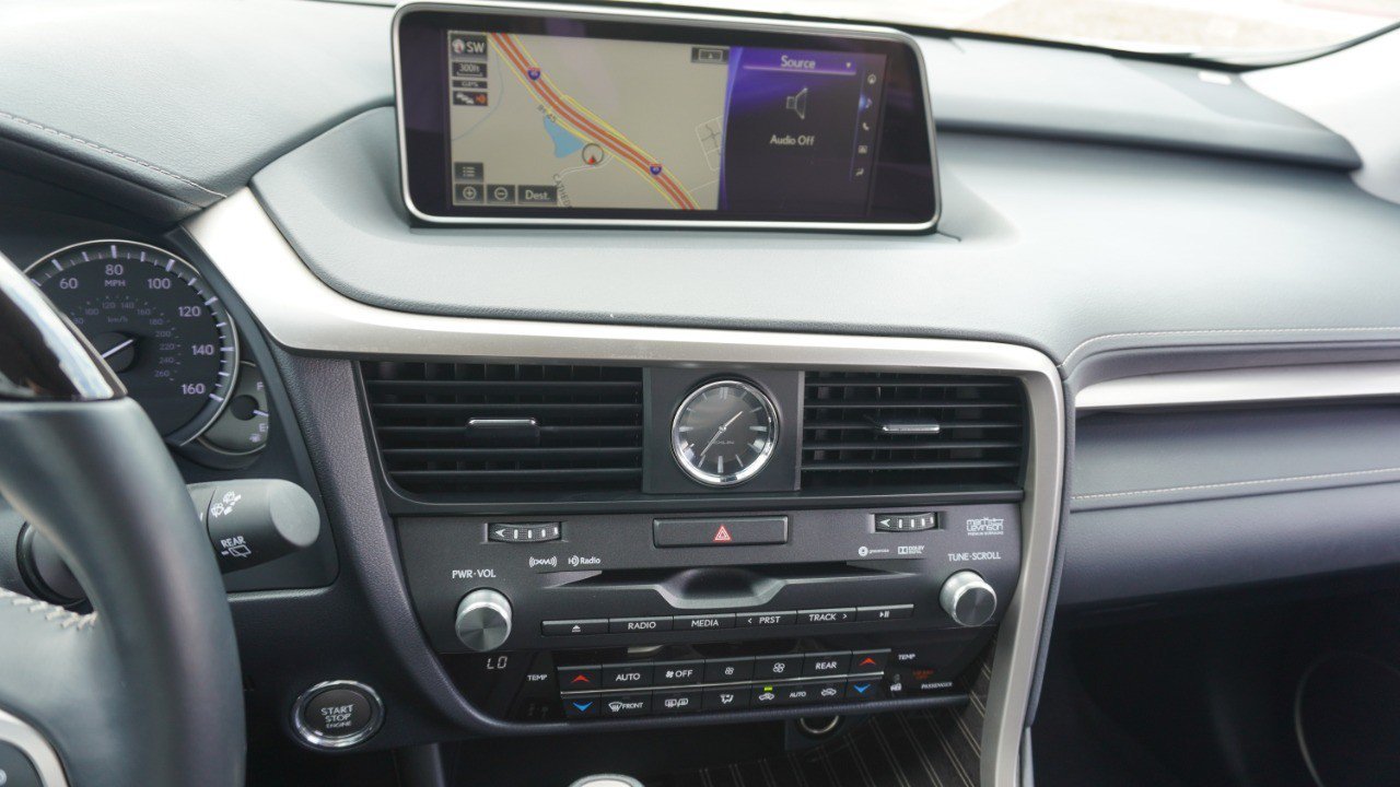 Used 2019 Lexus RX 350L Luxury w/ Accessory Package AWD/4WD image 15