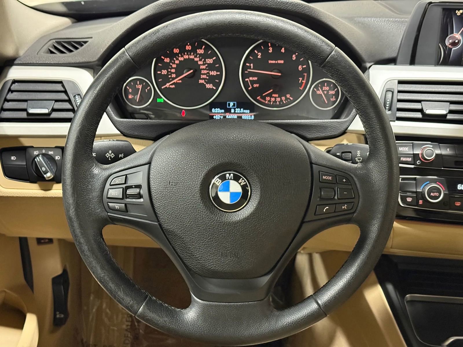 Used 2016 BMW 320i Sedan RWD image 26
