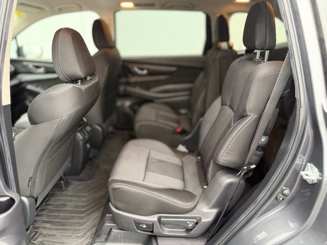Used 2023 Subaru Ascent Premium w/ Convenience Package AWD/4WD image 21
