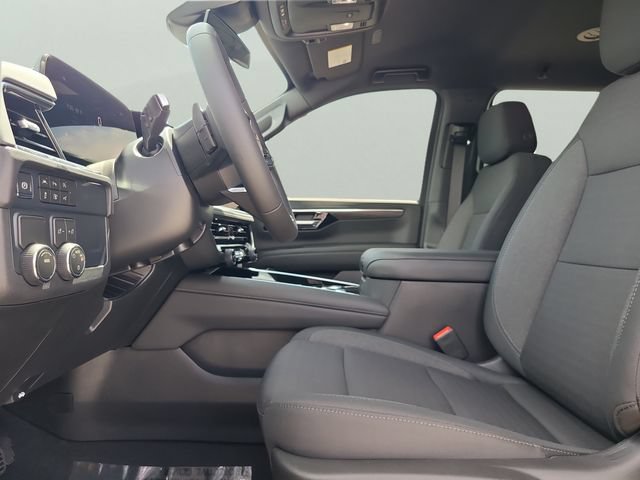 New 2026 Chevrolet Suburban LS w/ LPO, Dark Essentials Package RWD image 22