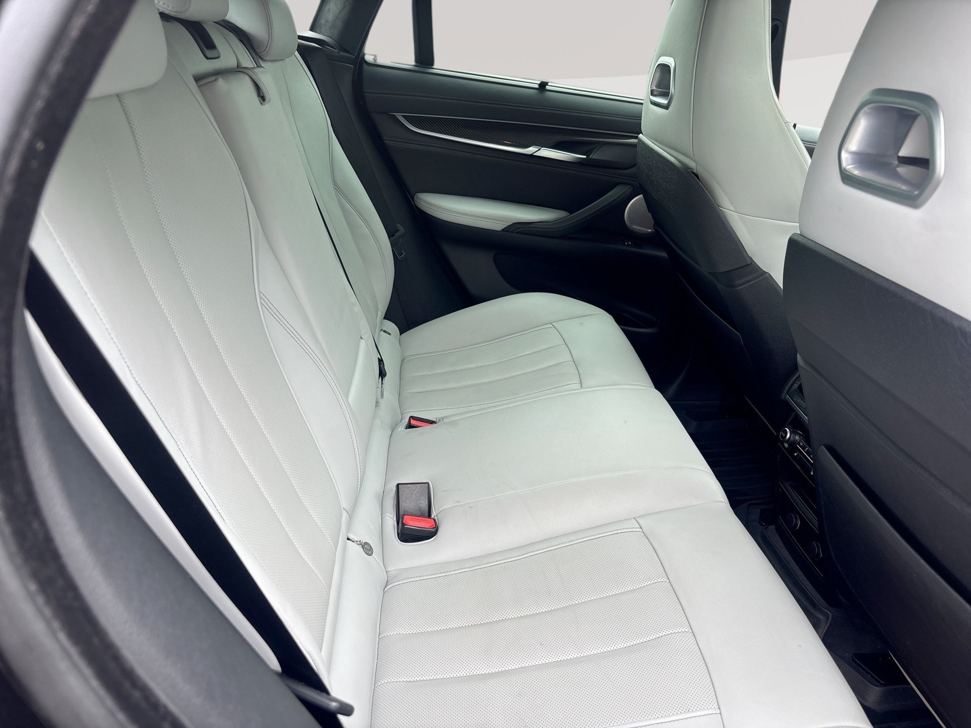 Used 2019 BMW X6 M w/ Executive Package AWD/4WD image 27
