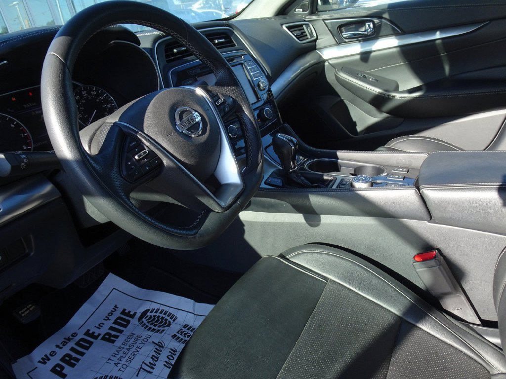 Used 2019 Nissan Maxima 3.5 SL w/ Floor Mat Group FWD image 13