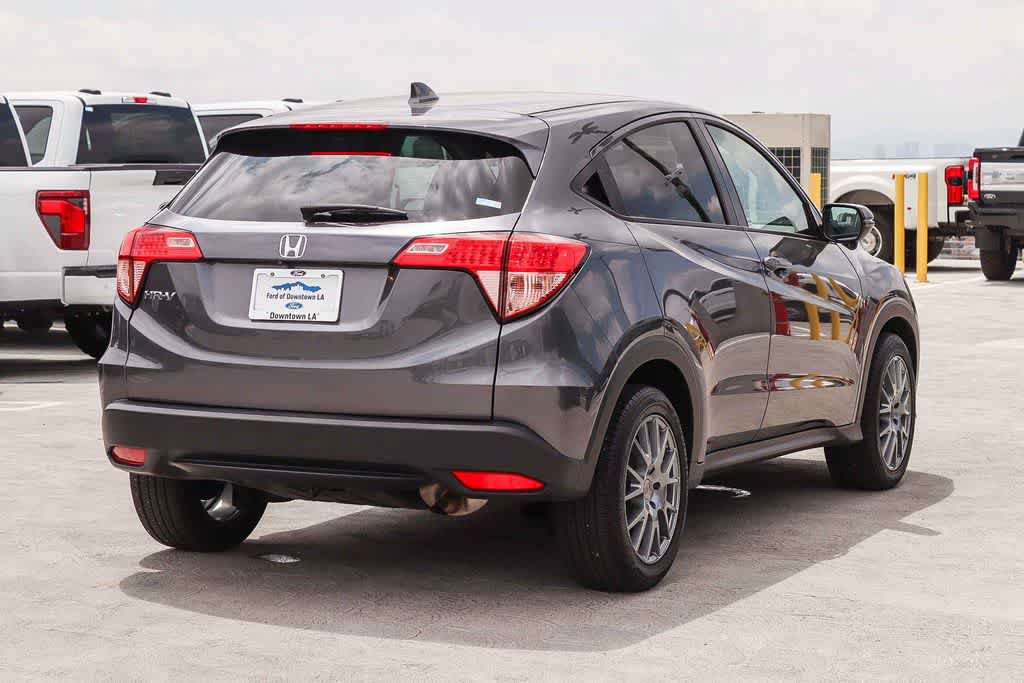 Used 2018 Honda HR-V EX image 4