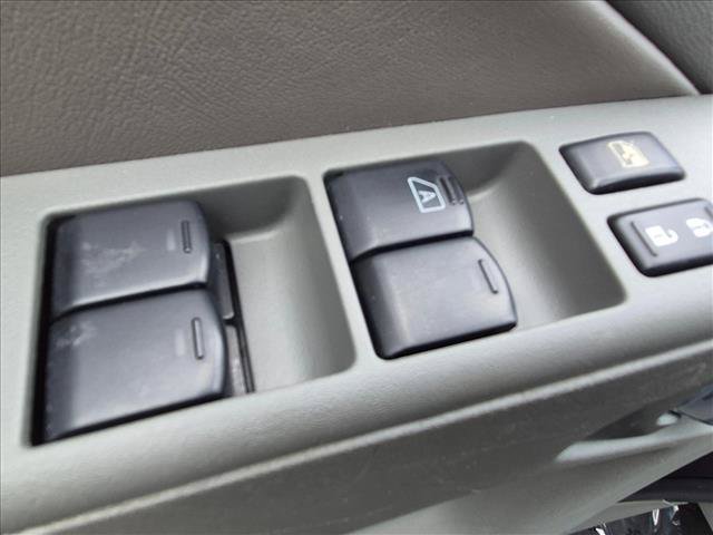 Used 2019 Nissan Frontier SL RWD image 10