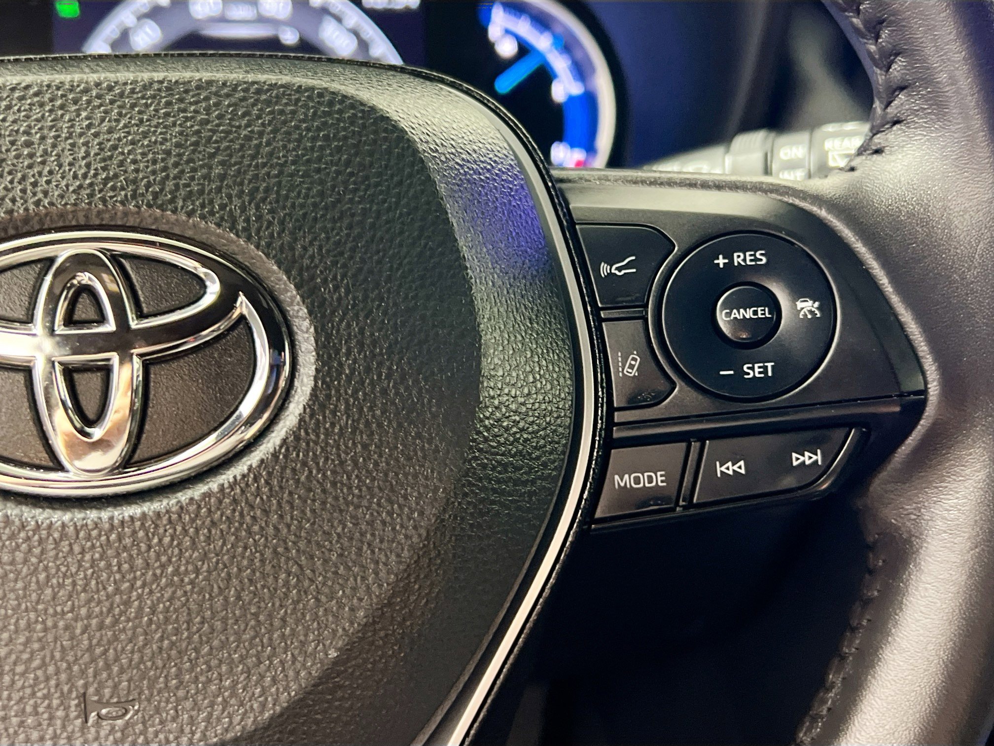 Used 2024 Toyota RAV4 XSE image 19