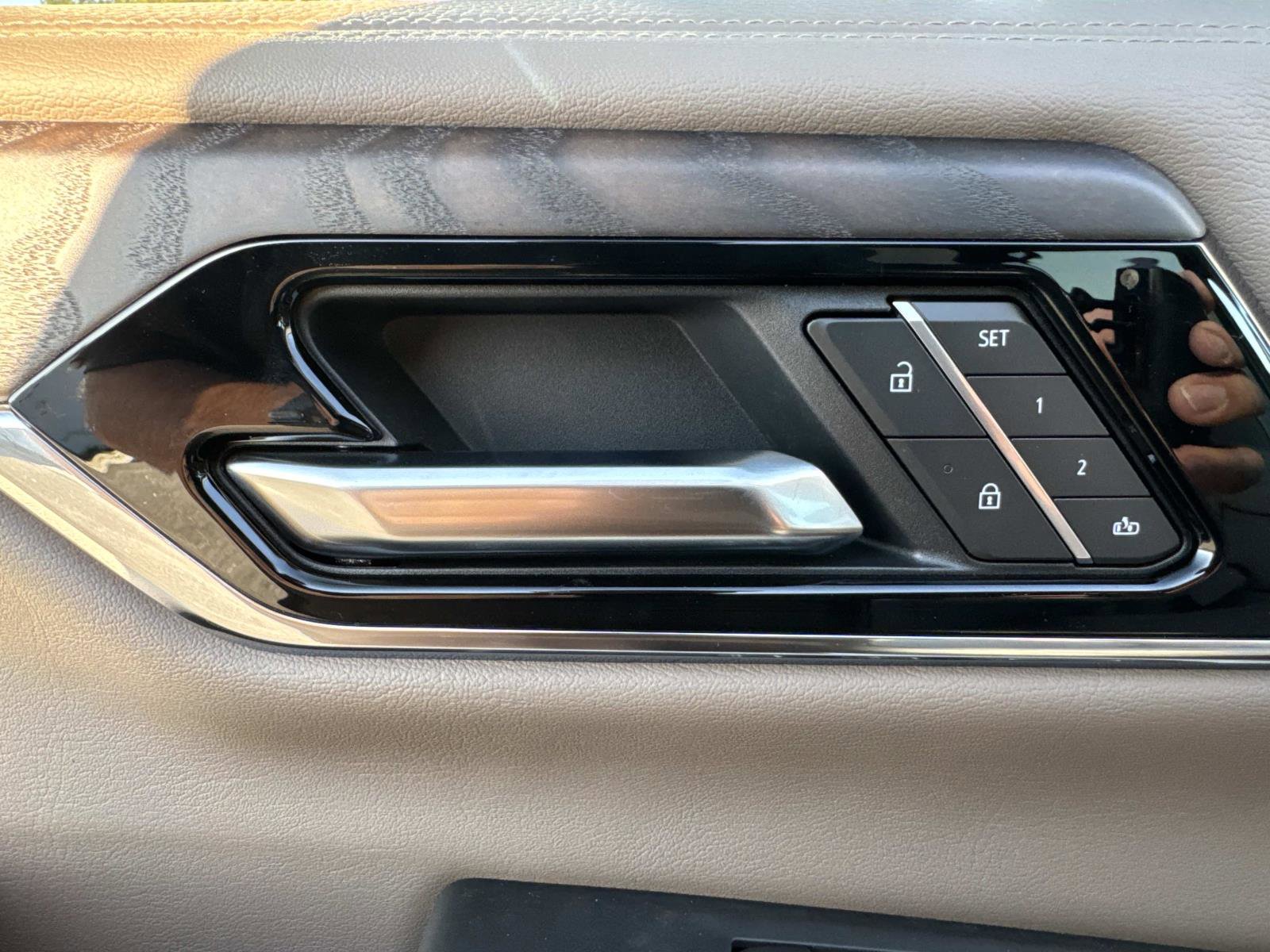 New 2026 GMC Yukon XL Denali w/ Sun & Power Step Package image 22