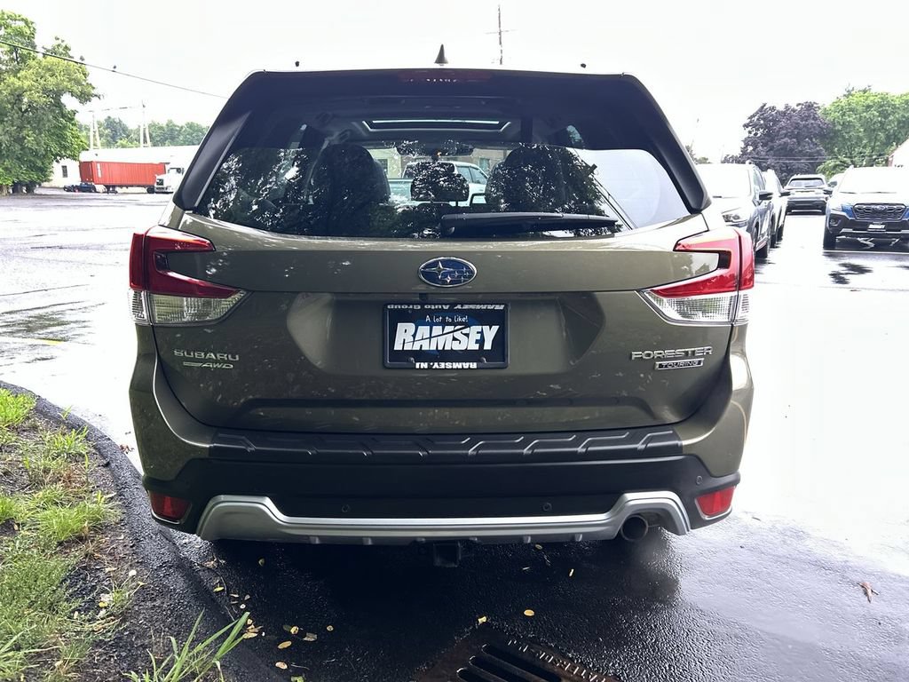 Certified 2023 Subaru Forester Touring AWD/4WD image 7