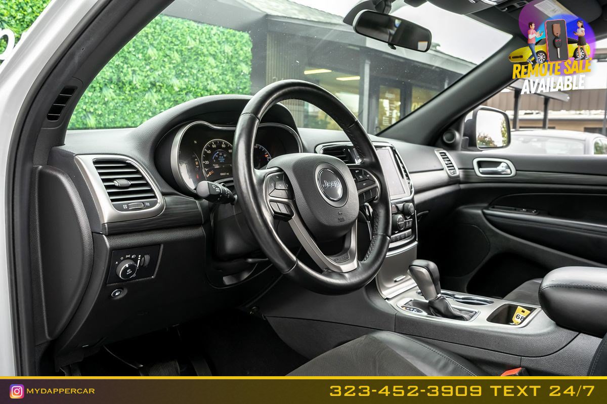 Used 2021 Jeep Grand Cherokee Laredo X AWD/4WD image 11