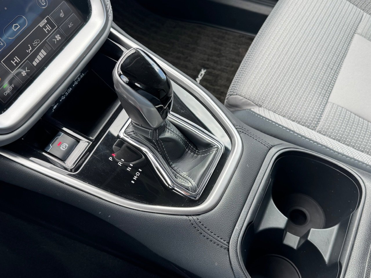 Certified 2025 Subaru Outback Premium w/ Popular Package #1A image 24