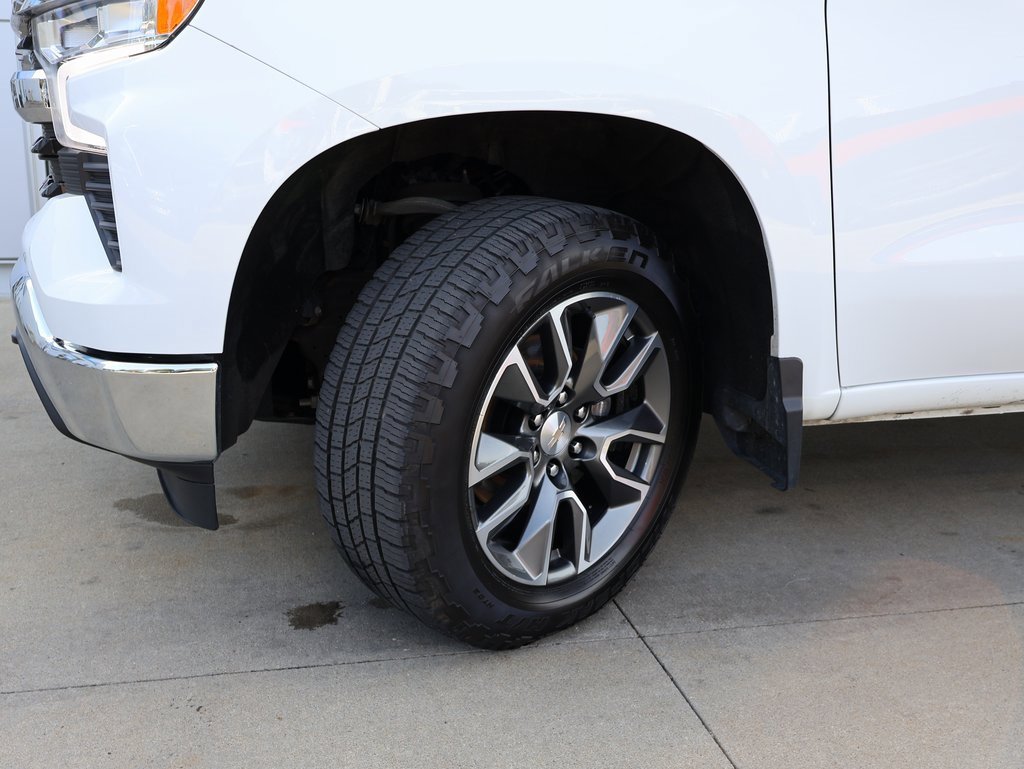Used 2022 Chevrolet Silverado 1500 LT image 41