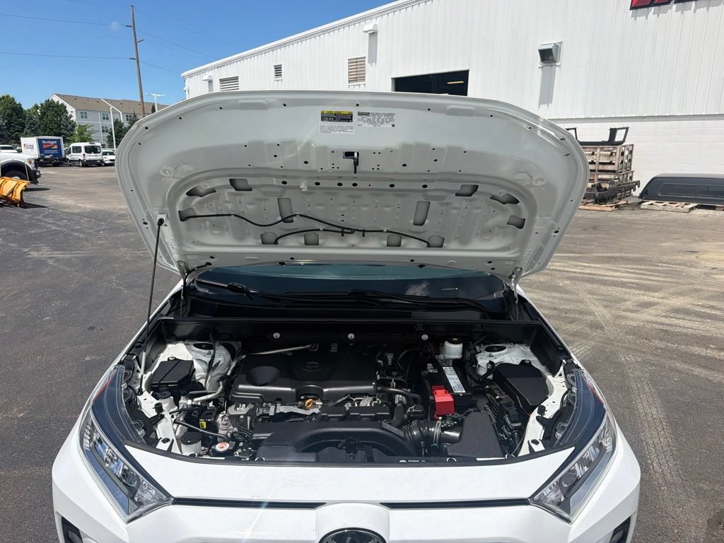 Used 2019 Toyota RAV4 XLE w/ Convenience Package AWD/4WD image 32