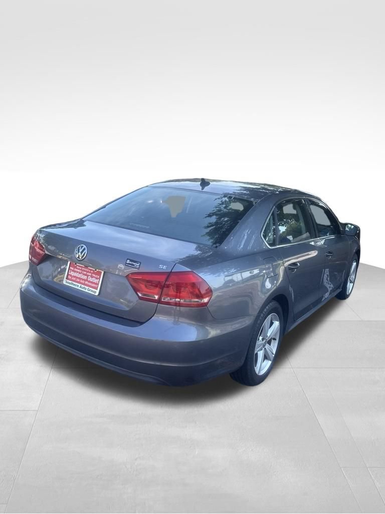 Used 2014 Volkswagen Passat 2.5 SE FWD image 2