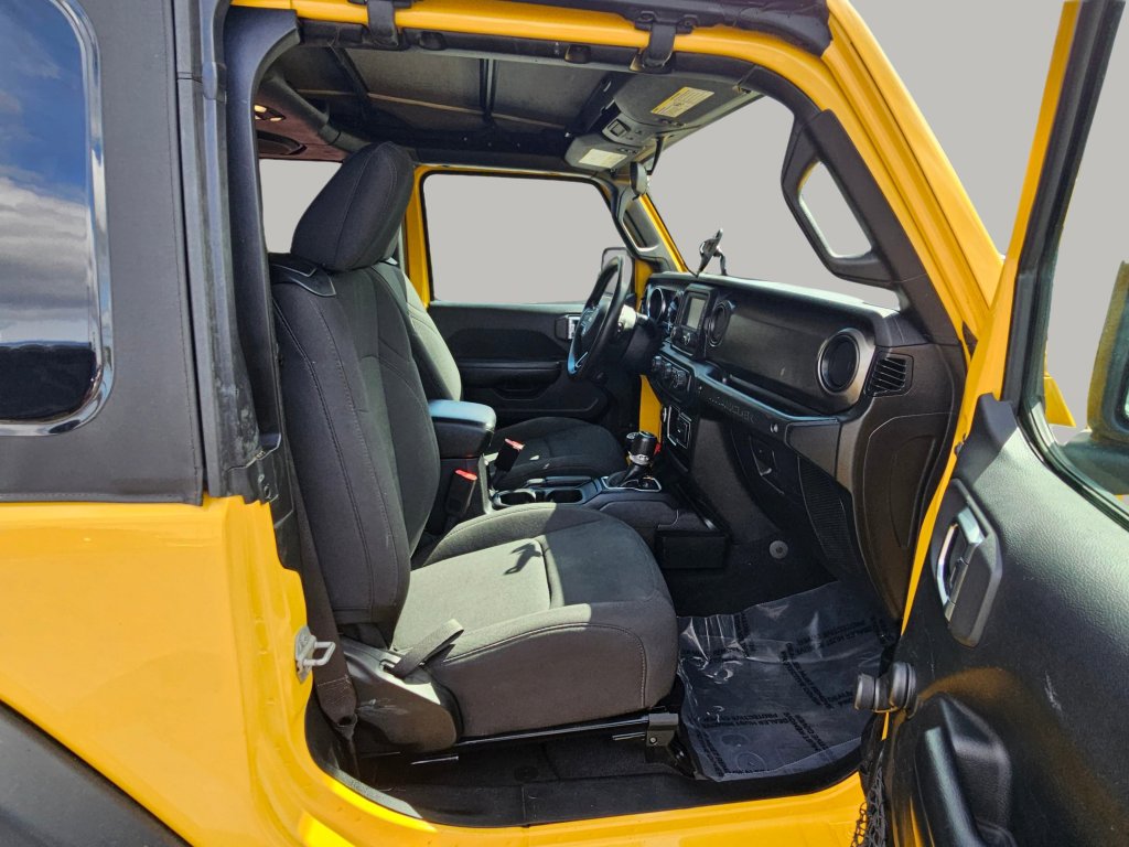 Used 2019 Jeep Wrangler Sport AWD/4WD image 25