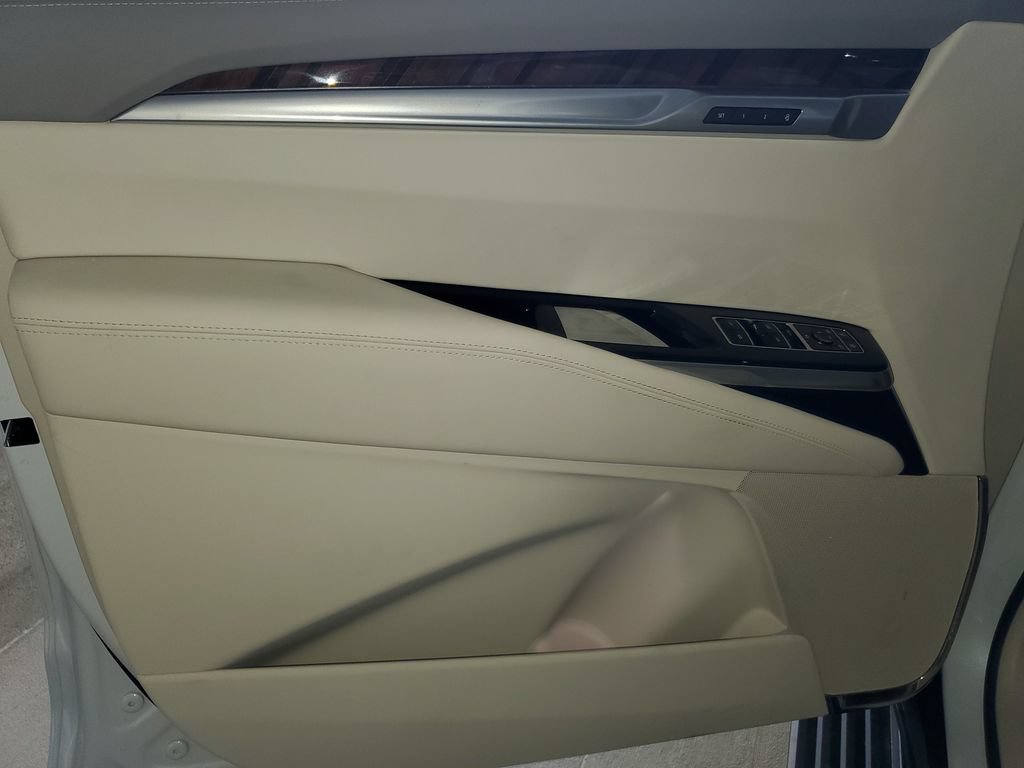 New 2026 Cadillac Escalade Platinum Luxury AWD/4WD image 15