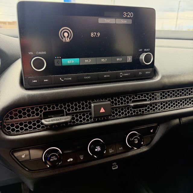 Certified 2023 Honda HR-V Sport image 17