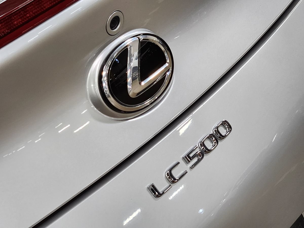 Used 2021 Lexus LC 500 Convertible w/ Touring Package RWD image 26