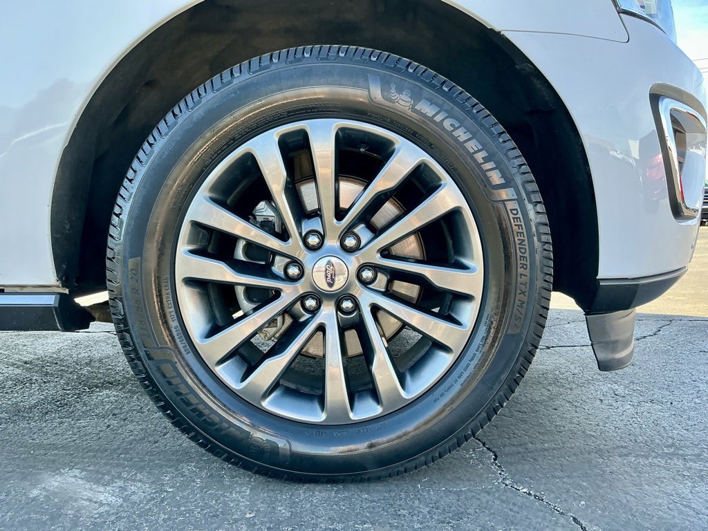 Used 2020 Ford Expedition Limited image 20