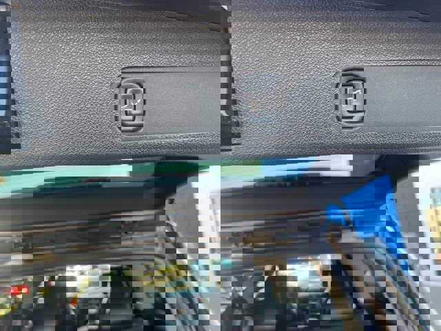 Used 2014 Chevrolet Suburban LT image 7