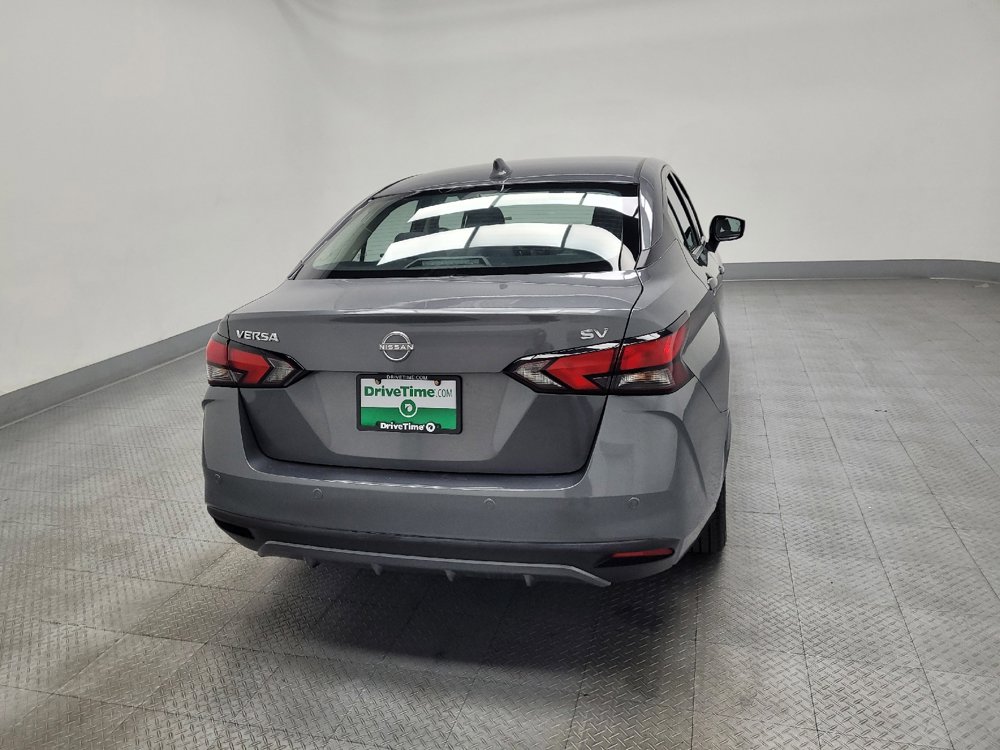 Used 2023 Nissan Versa SV image 7