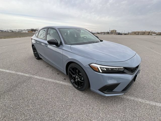 Used 2023 Honda Civic Sport image 12
