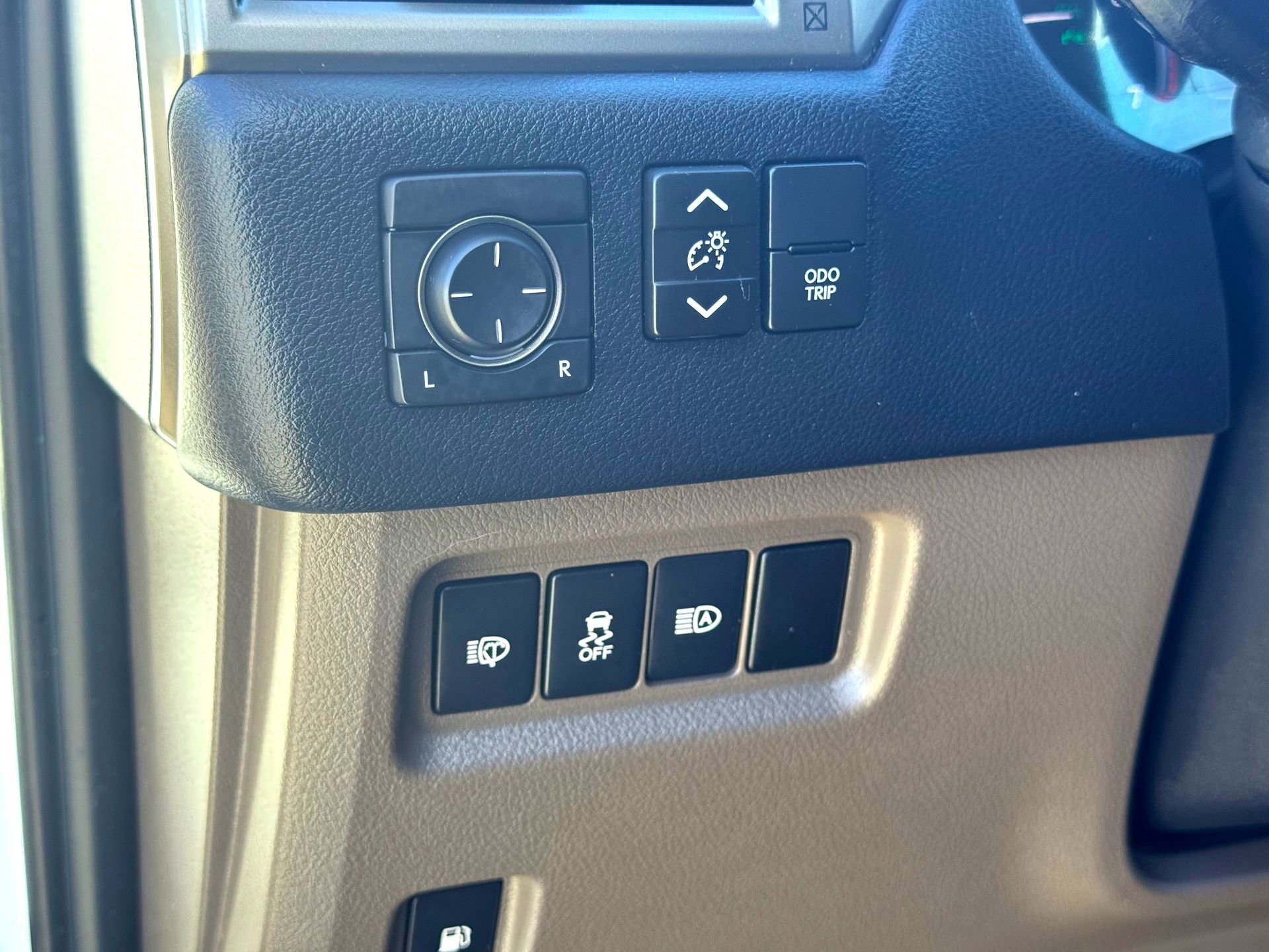 Used 2020 Lexus GX 460 Premium image 15