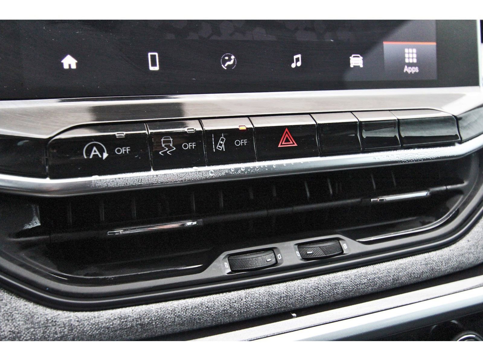 Used 2022 Jeep Compass Latitude AWD/4WD image 27